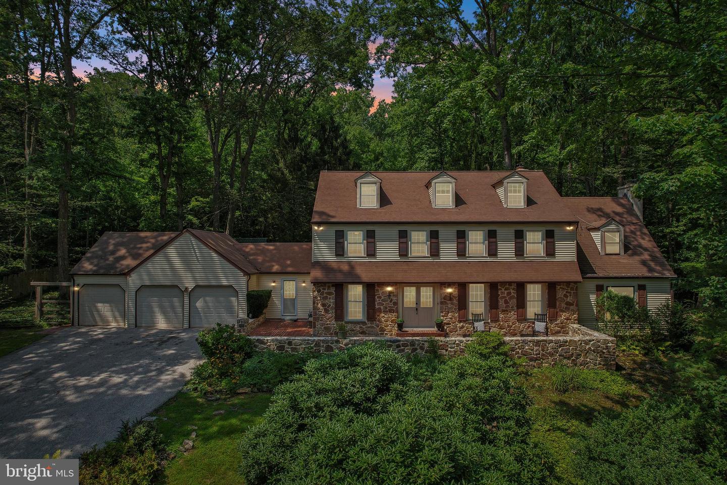 512 Conestoga Rd Property Photo 2