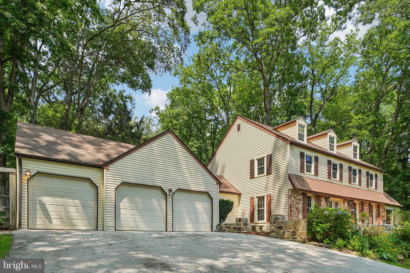 512 Conestoga Rd Property Photo 4