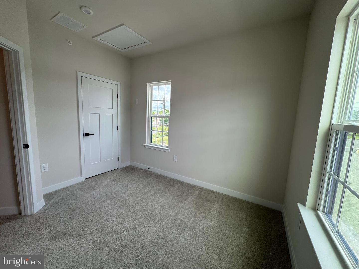 100 Arcadia Way Property Photo 22