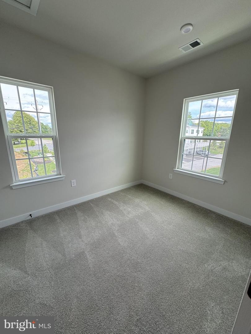 100 Arcadia Way Property Photo 23