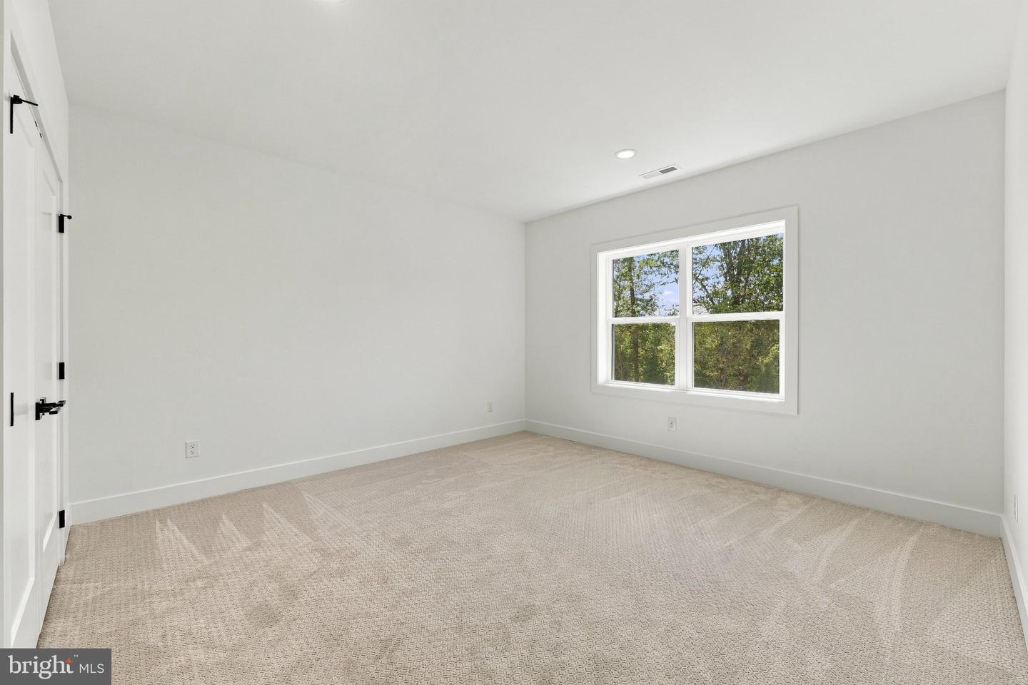 181 Alroy Rd #homesite 65 Property Photo 10