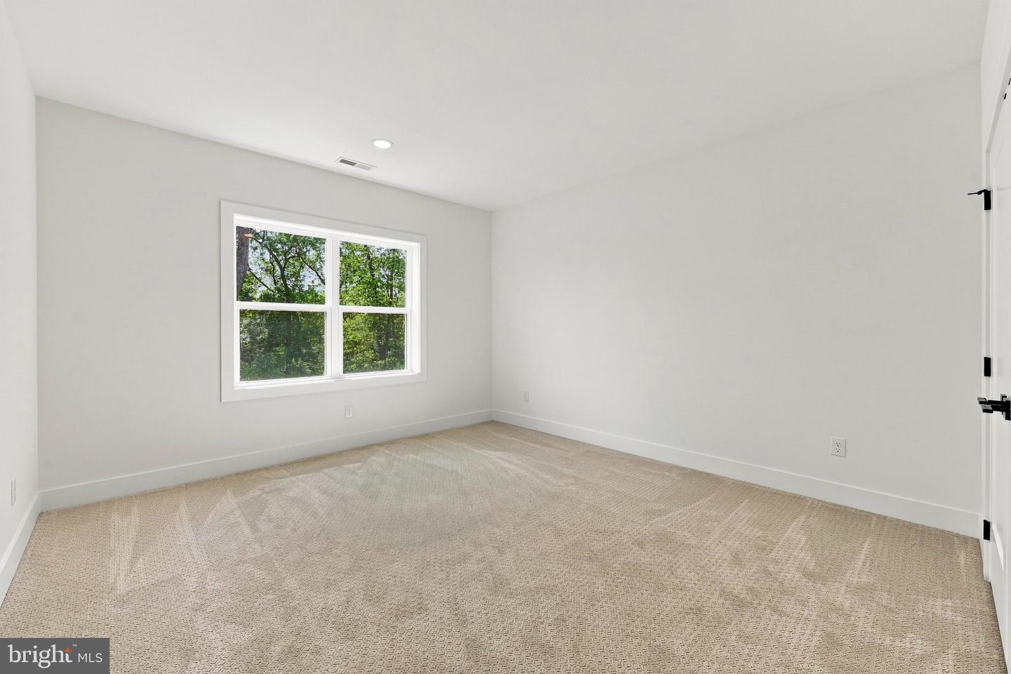 181 Alroy Rd #homesite 65 Property Photo 12