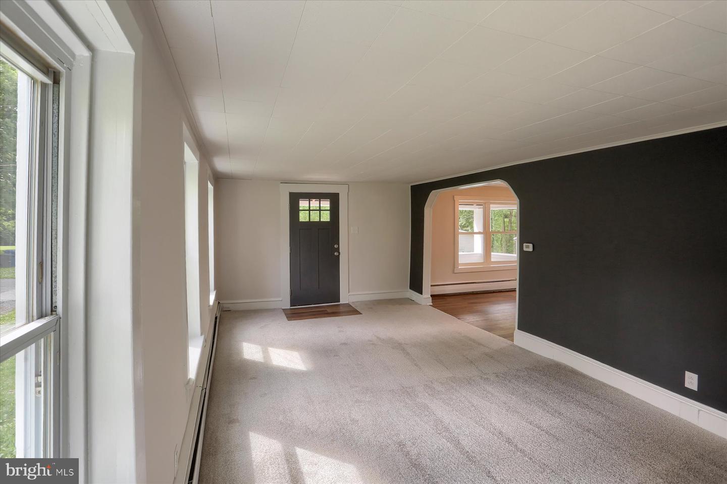 907 George St Property Photo 6