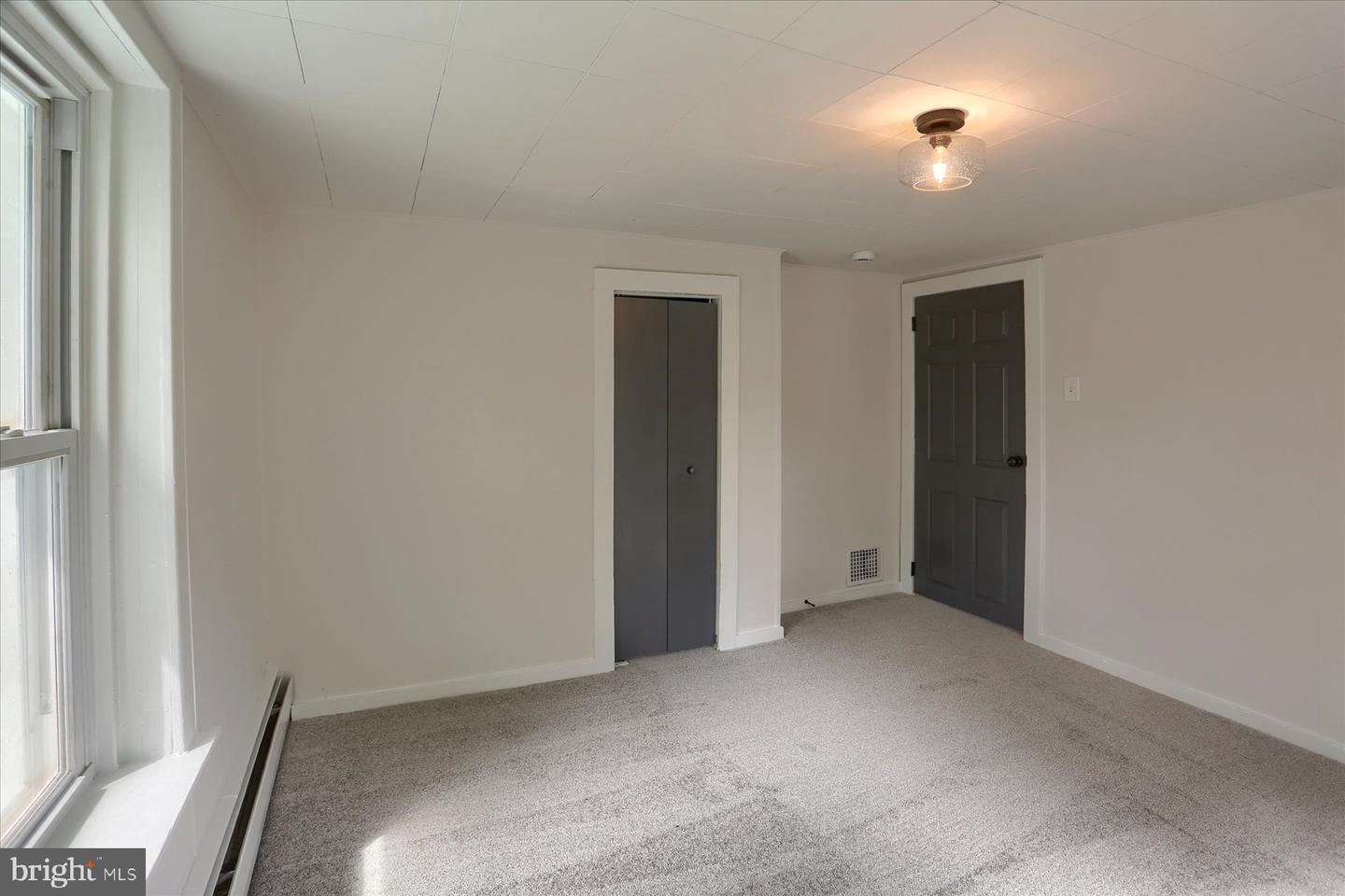 907 George St Property Photo 26