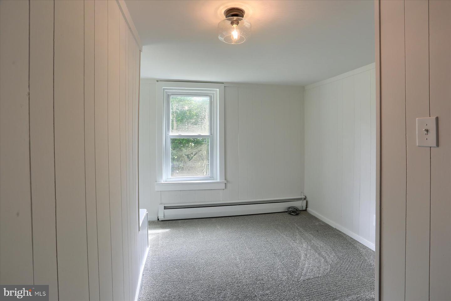907 George St Property Photo 28