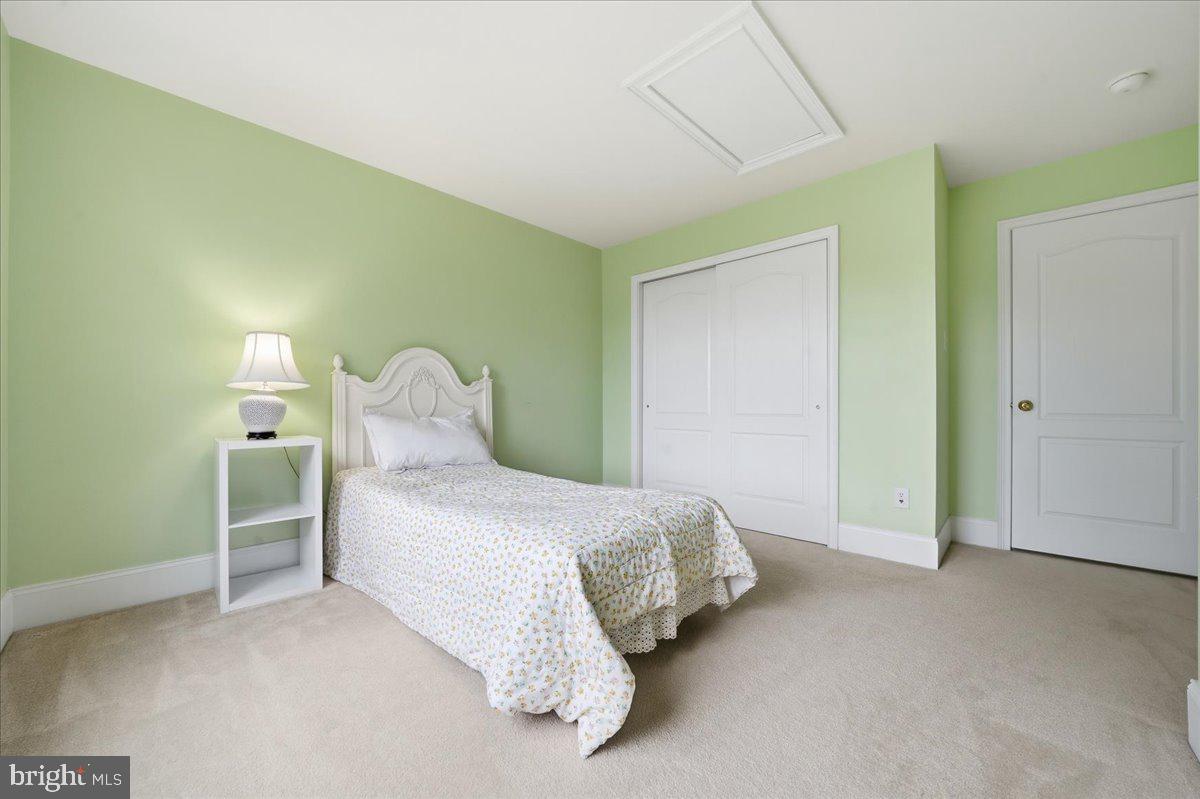 609 Winston Ln Property Photo 30