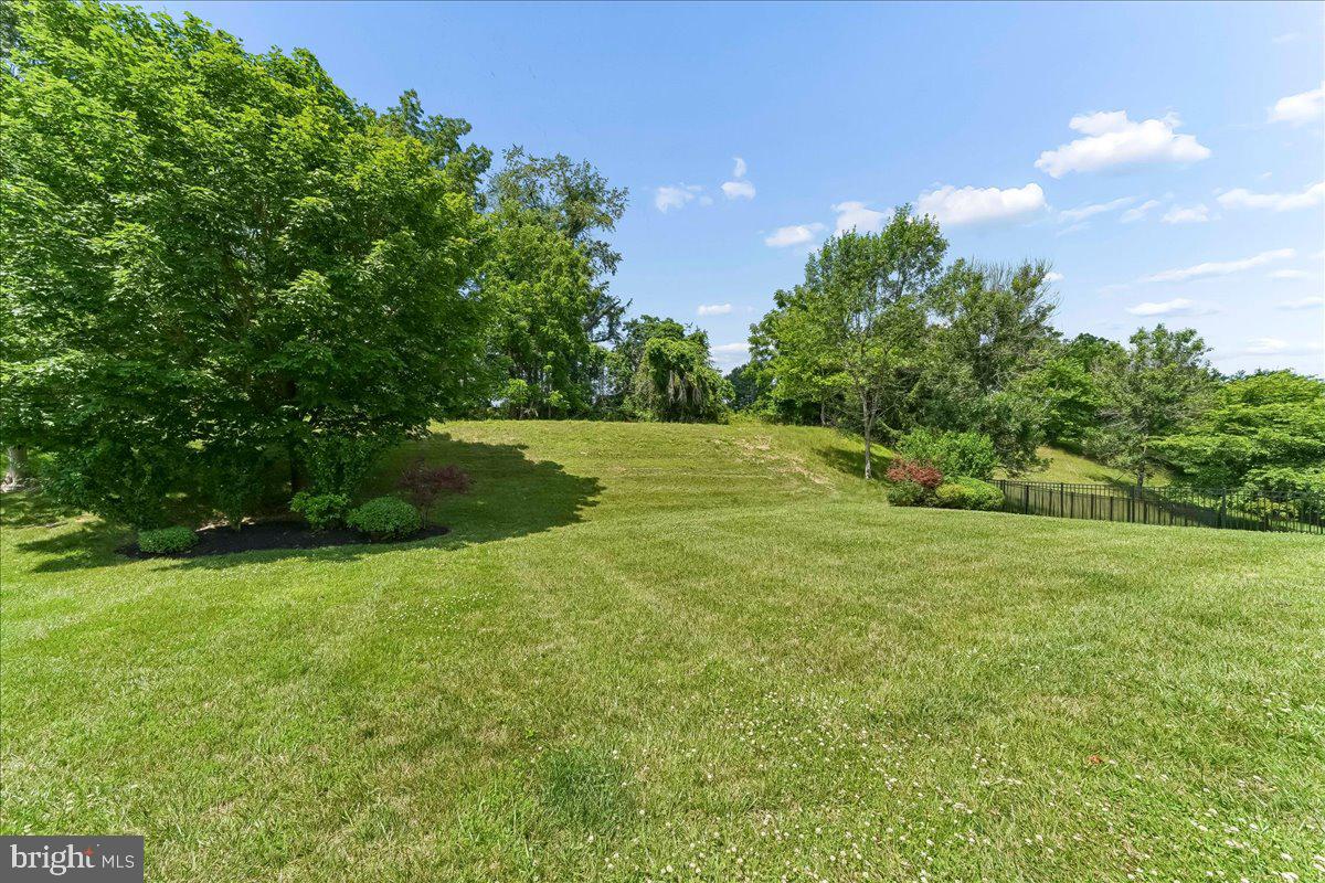 609 Winston Ln Property Photo 34