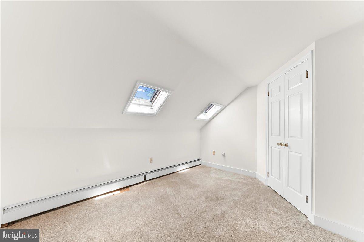 3060 Manor Rd Property Photo 18