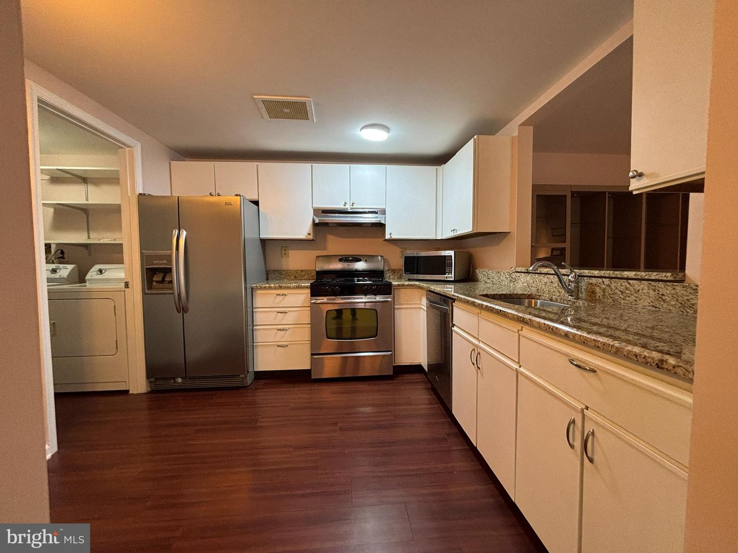 303 Mountainview Dr #303 Property Photo 13