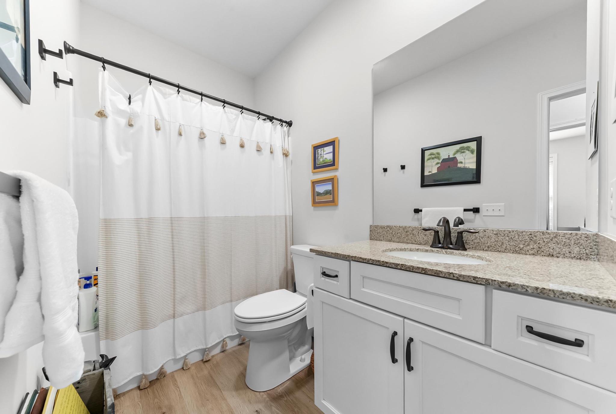 614 Greenbriar Path Property Photo 15