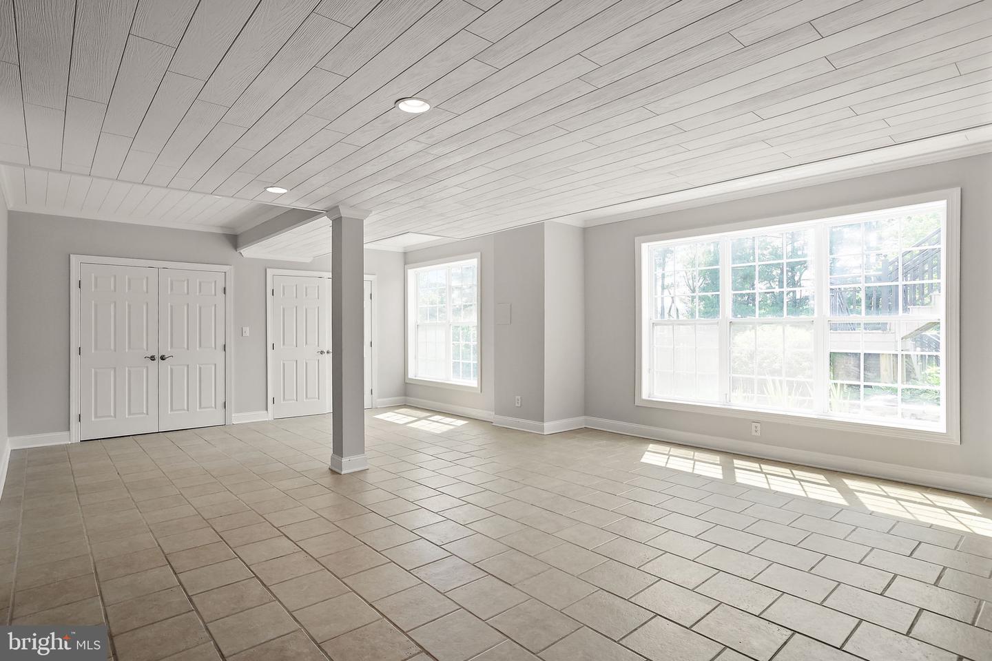 108 Lavender Hill Ln Property Photo 32