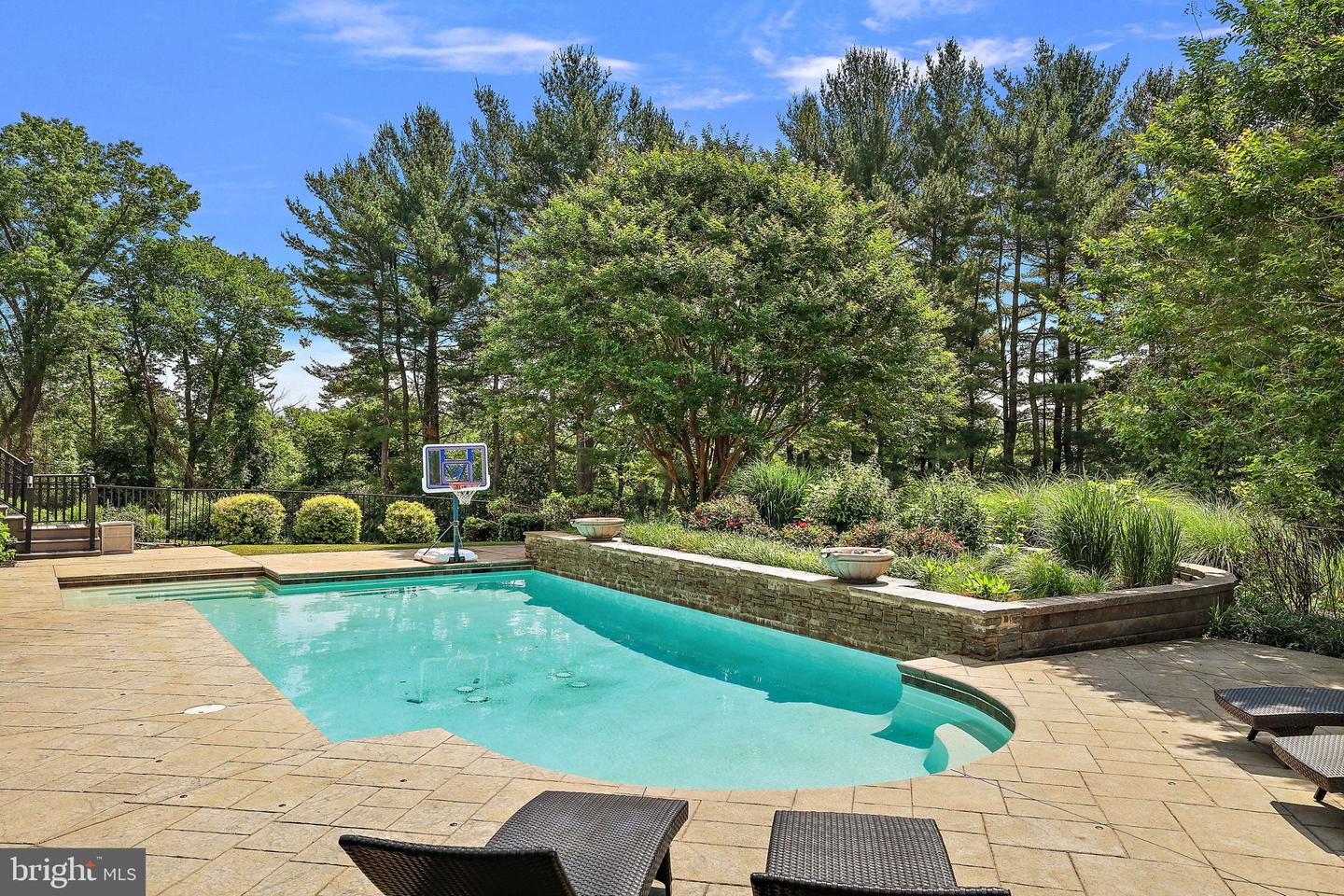 108 Lavender Hill Ln Property Photo 37