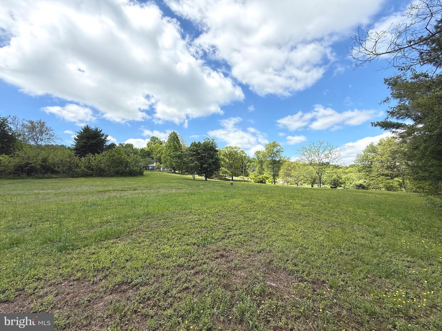 1271 Temple Rd Property Photo 5