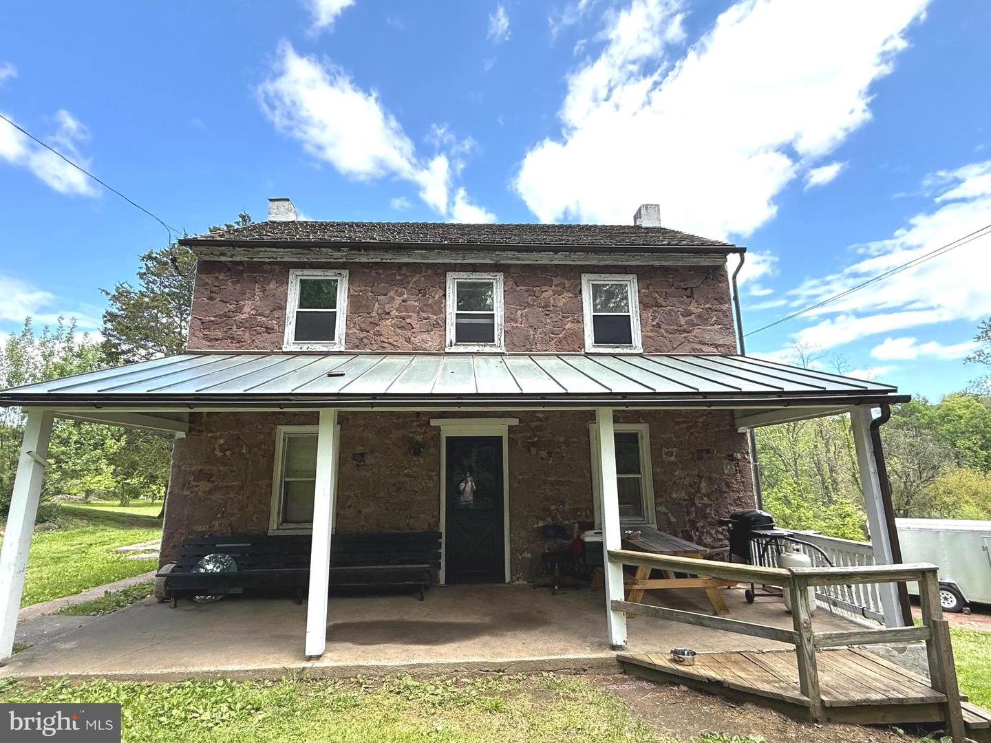 1271 Temple Rd Property Photo 12