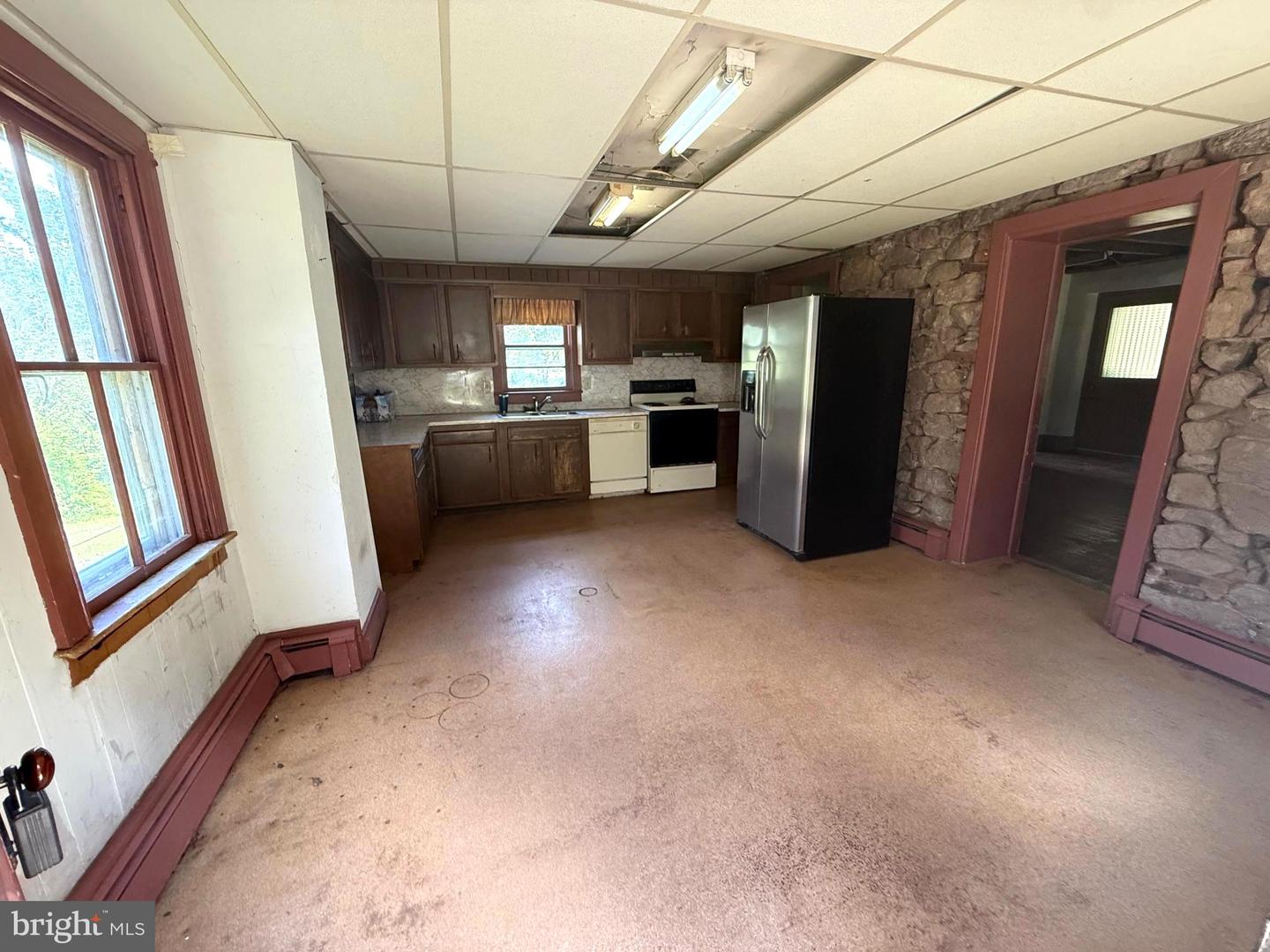1271 Temple Rd Property Photo 15