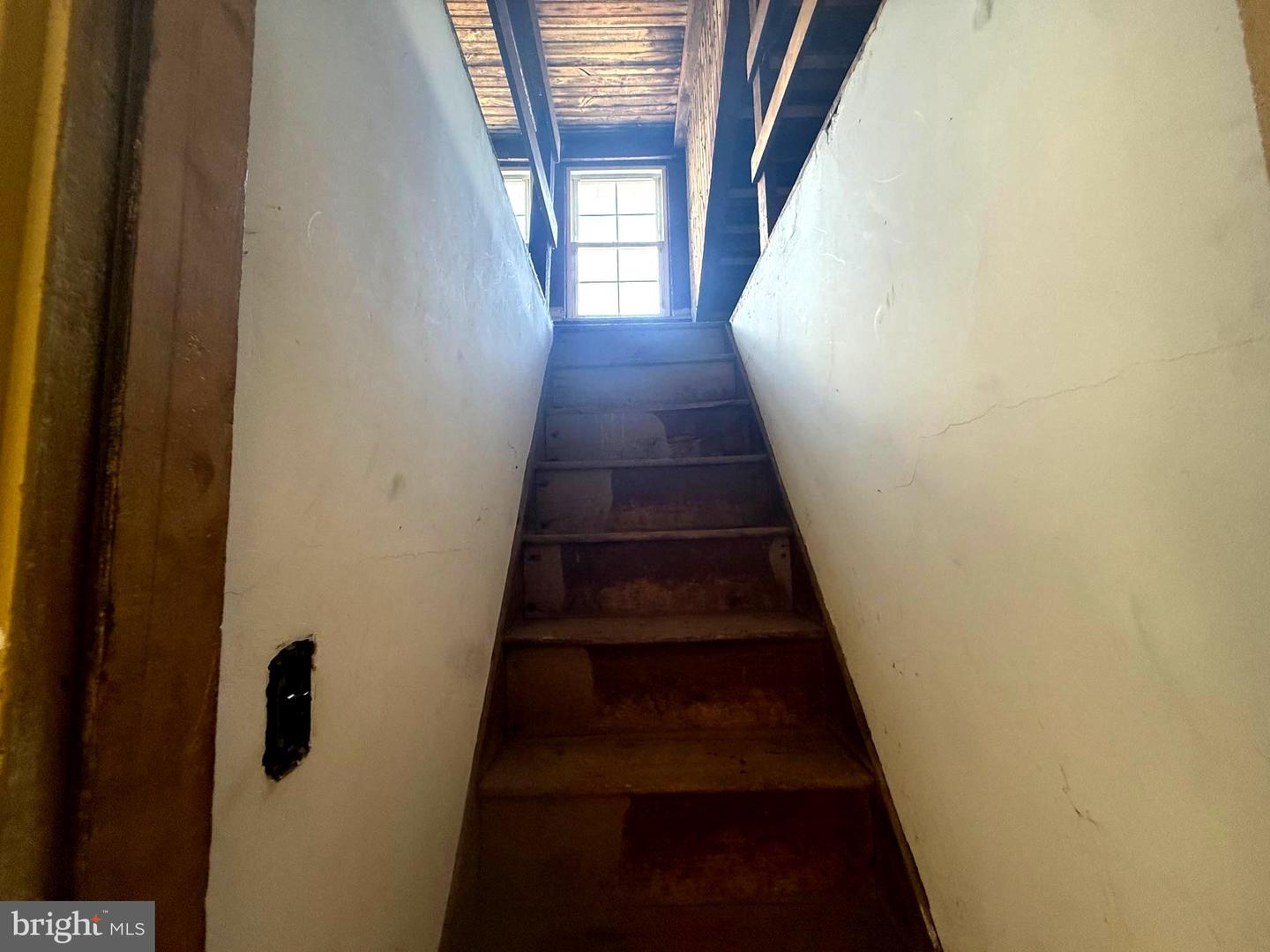 1271 Temple Rd Property Photo 24