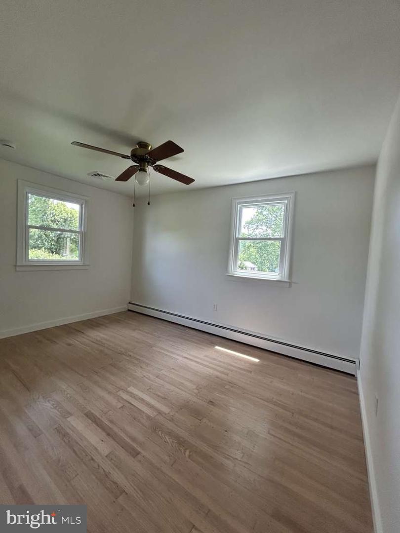 800 Falcon Ln Property Photo 17