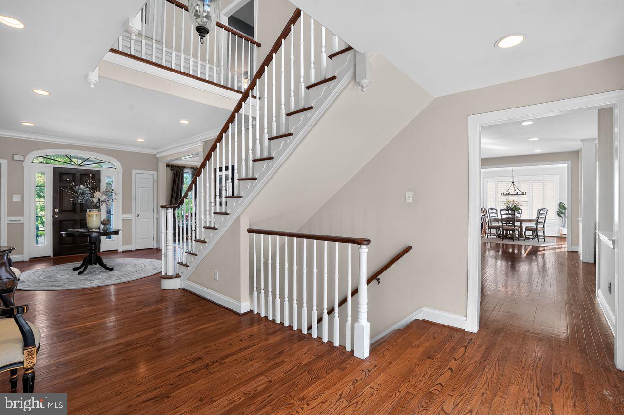 1704 Chantilly Ln Property Photo 13
