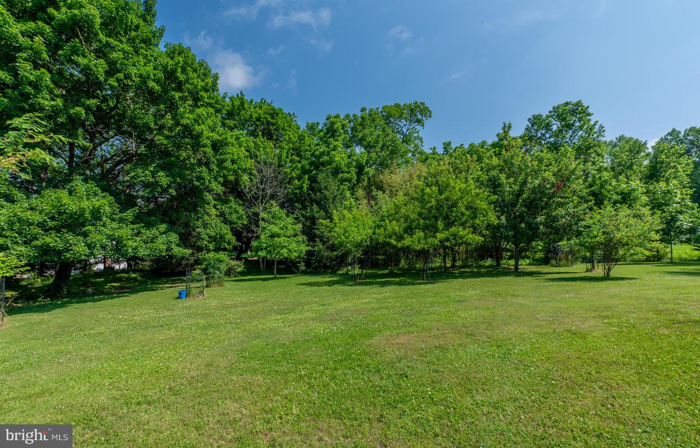10 Sunset Ln Property Photo 36