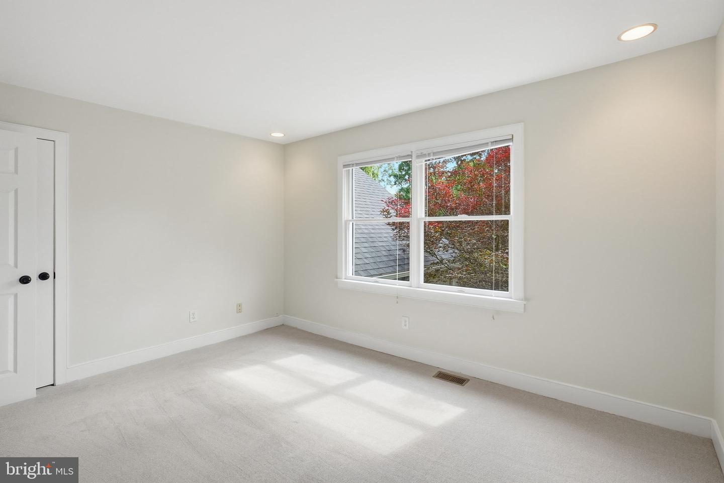 335 Ridley Creek Ln Property Photo 59