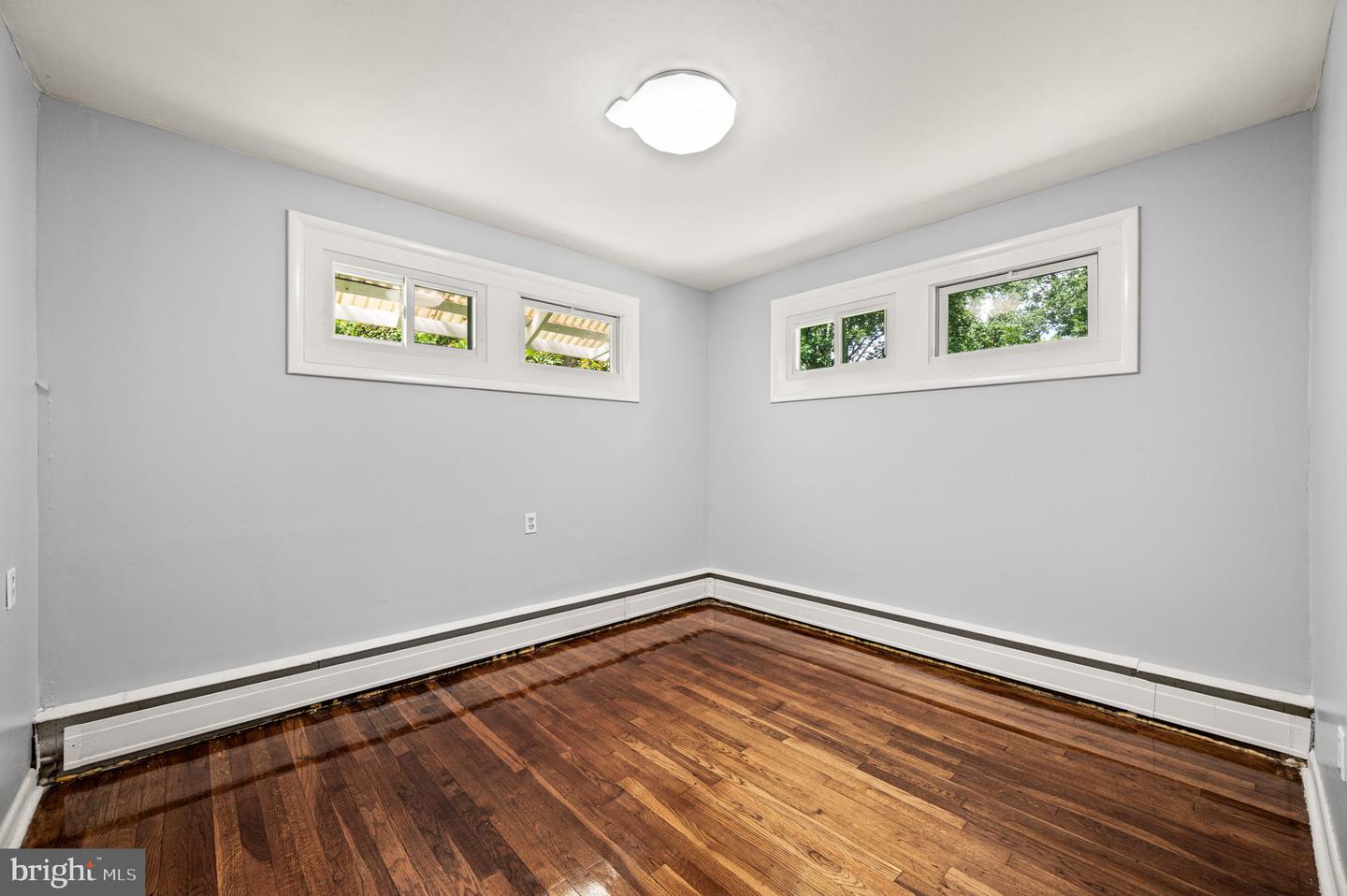 25 E Pennsbury Way Property Photo 18