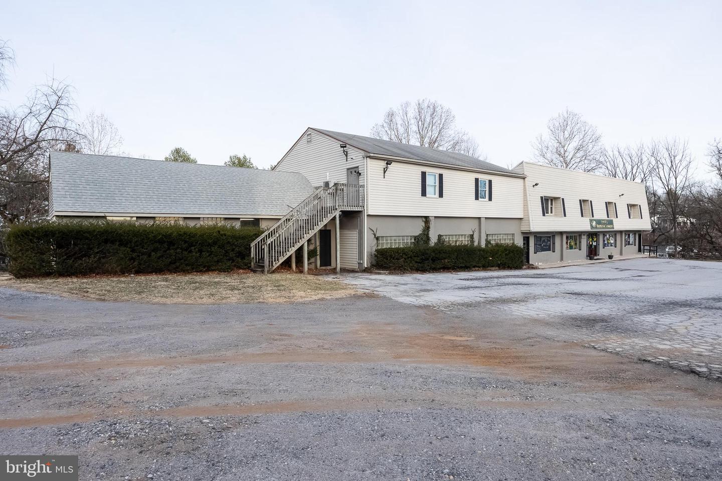 1340 Pottstown Pike Property Photo 23