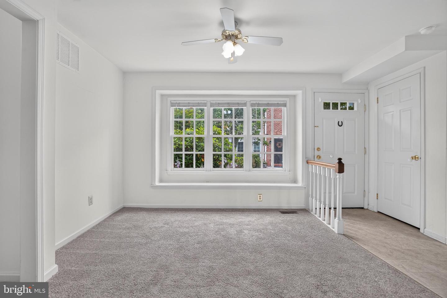 407 Everest Cir #407 Property Photo 10