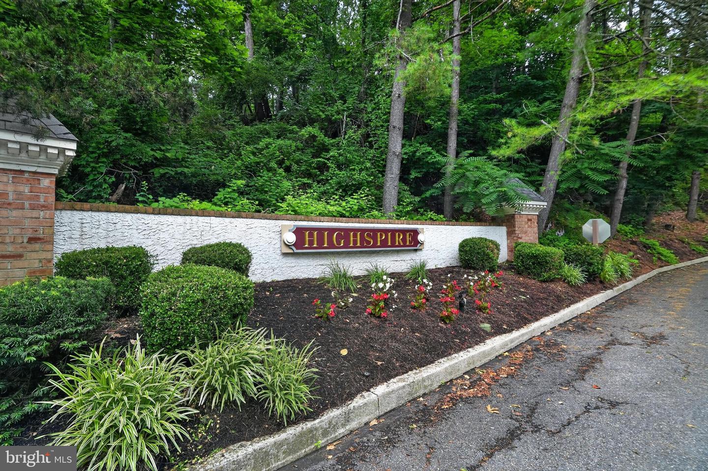 407 Everest Cir #407 Property Photo 26