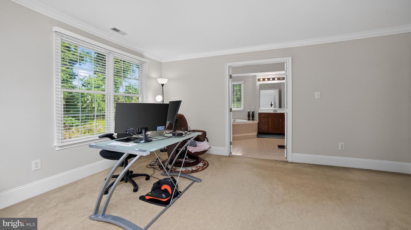 1464 W Stonington Property Photo 31