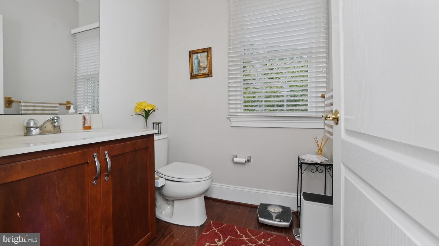 1464 W Stonington Property Photo 33