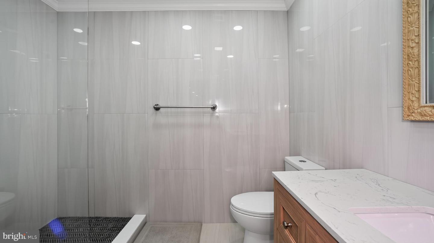 1464 W Stonington Property Photo 36