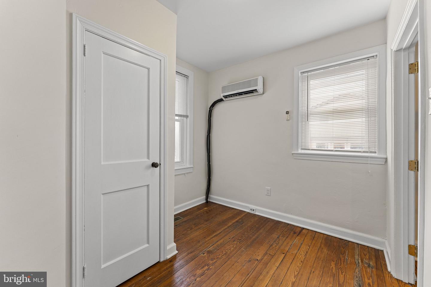 116 E King St Property Photo 13