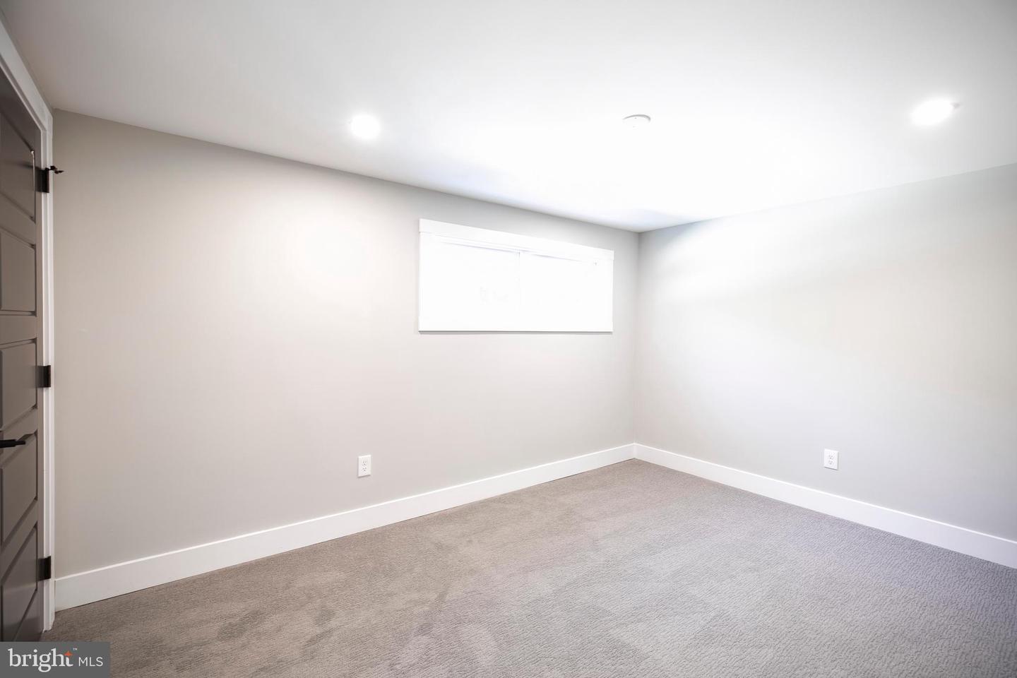 1110 W Valley Rd Property Photo 69