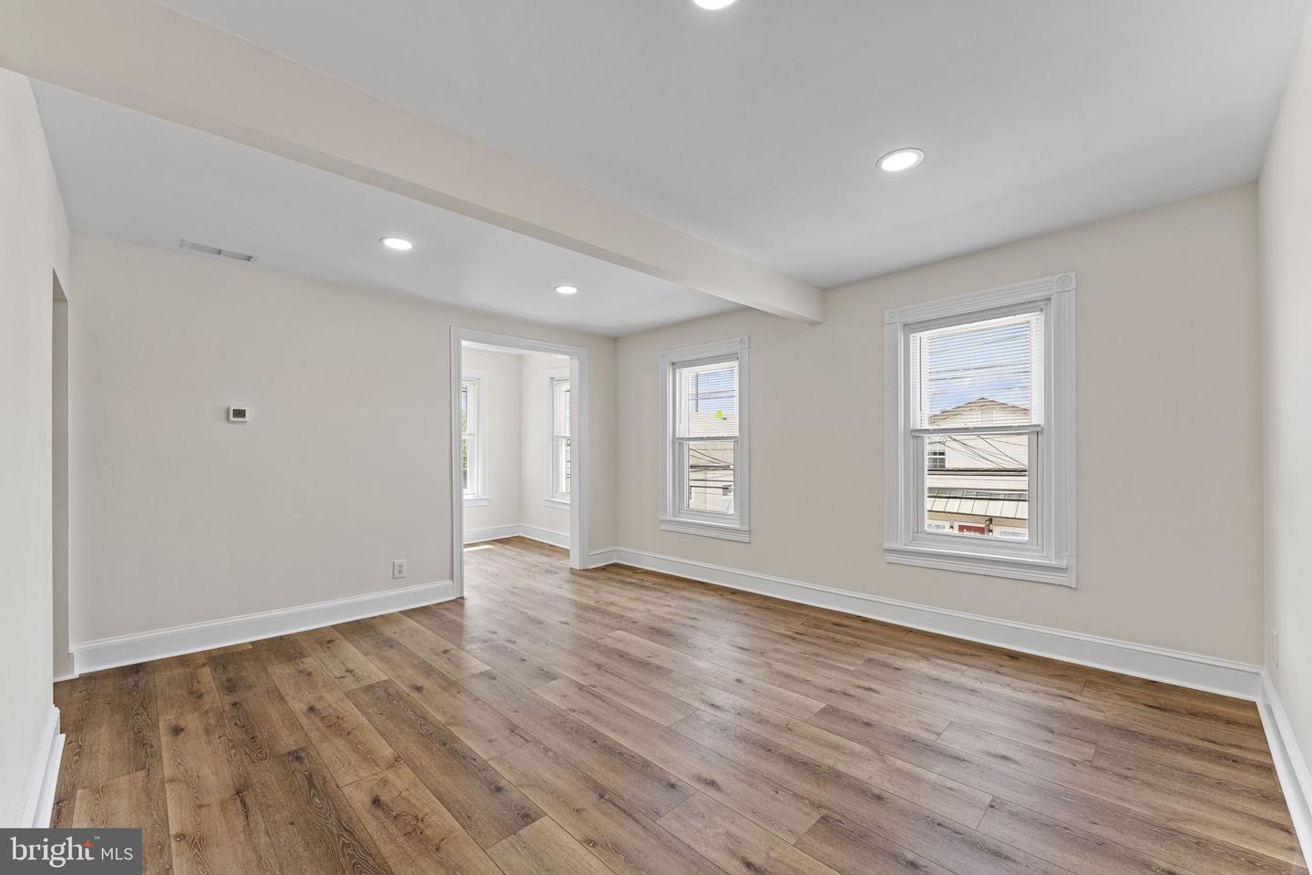 116 E King St Property Photo 6