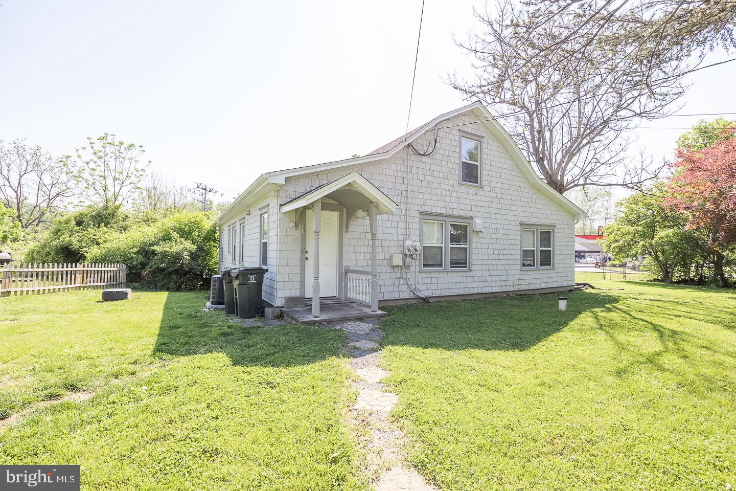 3809 N Humpton Rd Property Photo 9