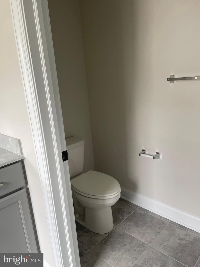 512 Lewis St Property Photo 28