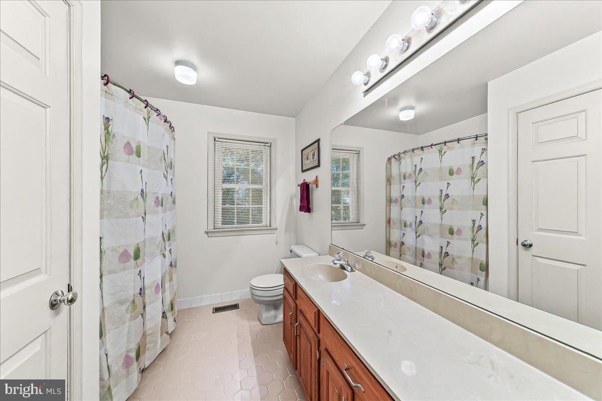 1535 Red Rock Dr Property Photo 25