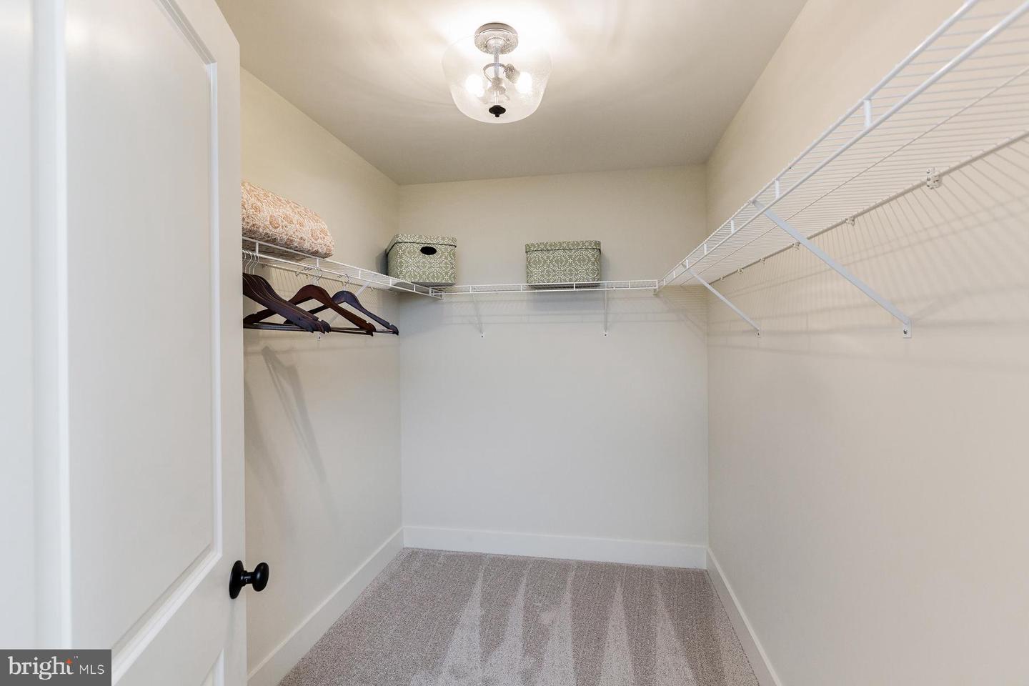 Wickmere St #c (braeburn) Property Photo 24