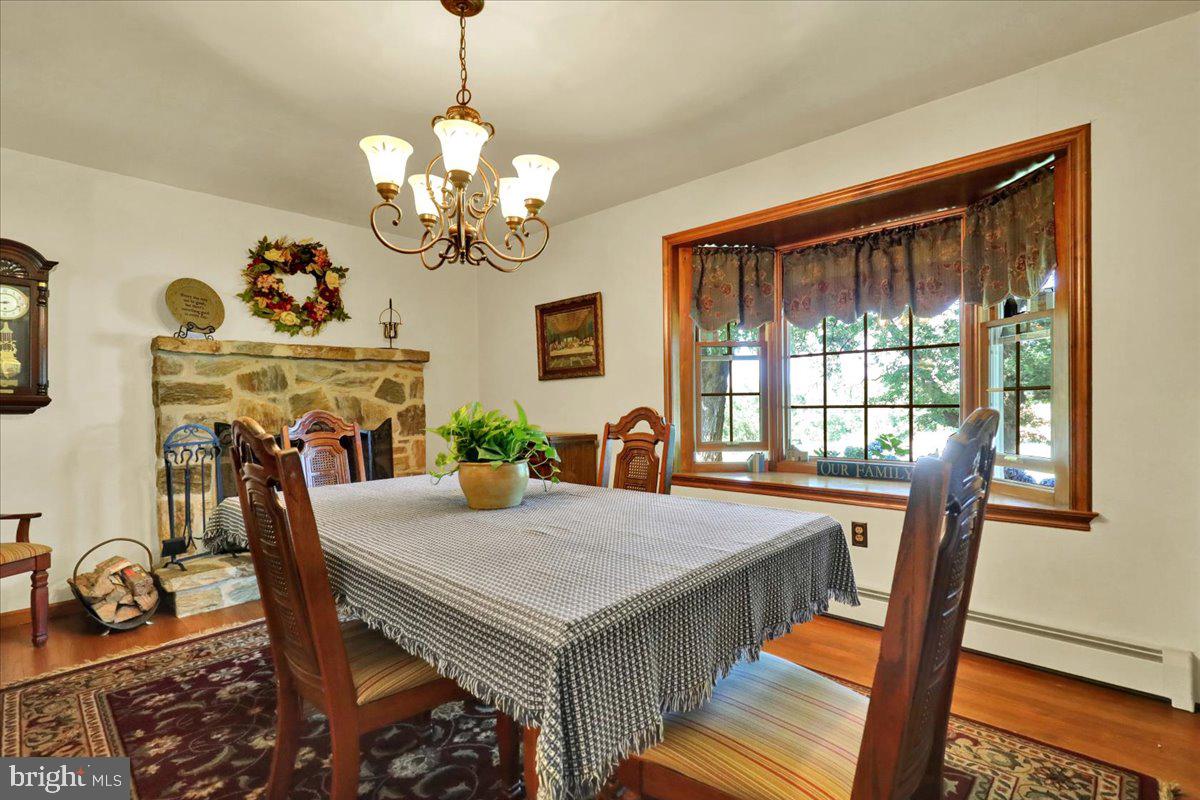 1170 N Manor Rd Property Photo 9