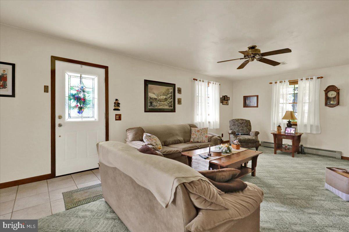 1170 N Manor Rd Property Photo 16