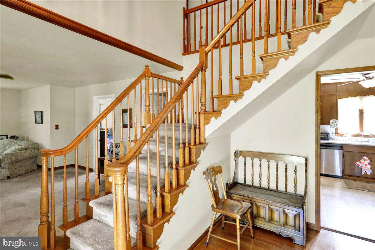 1170 N Manor Rd Property Photo 24