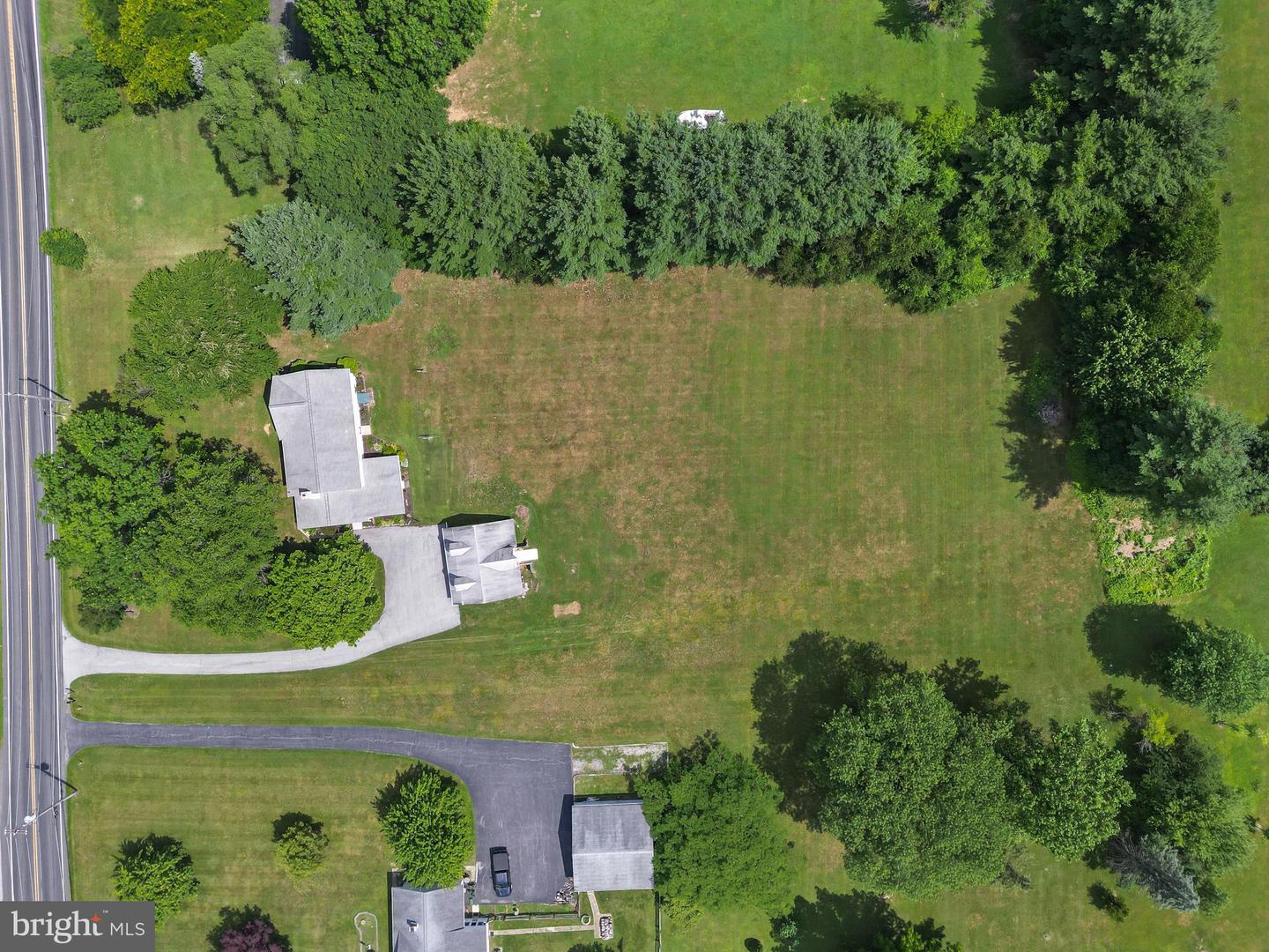 1170 N Manor Rd Property Photo 46
