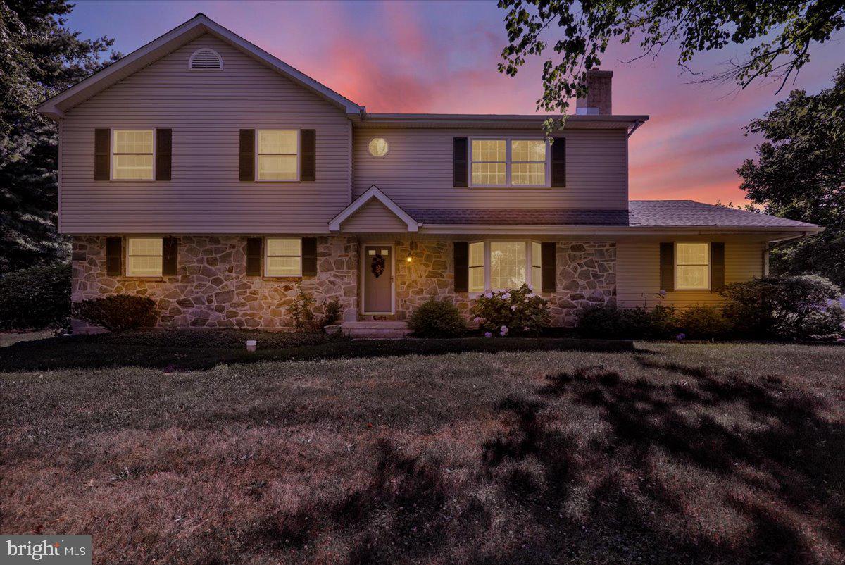 1170 N Manor Rd Property Photo 53