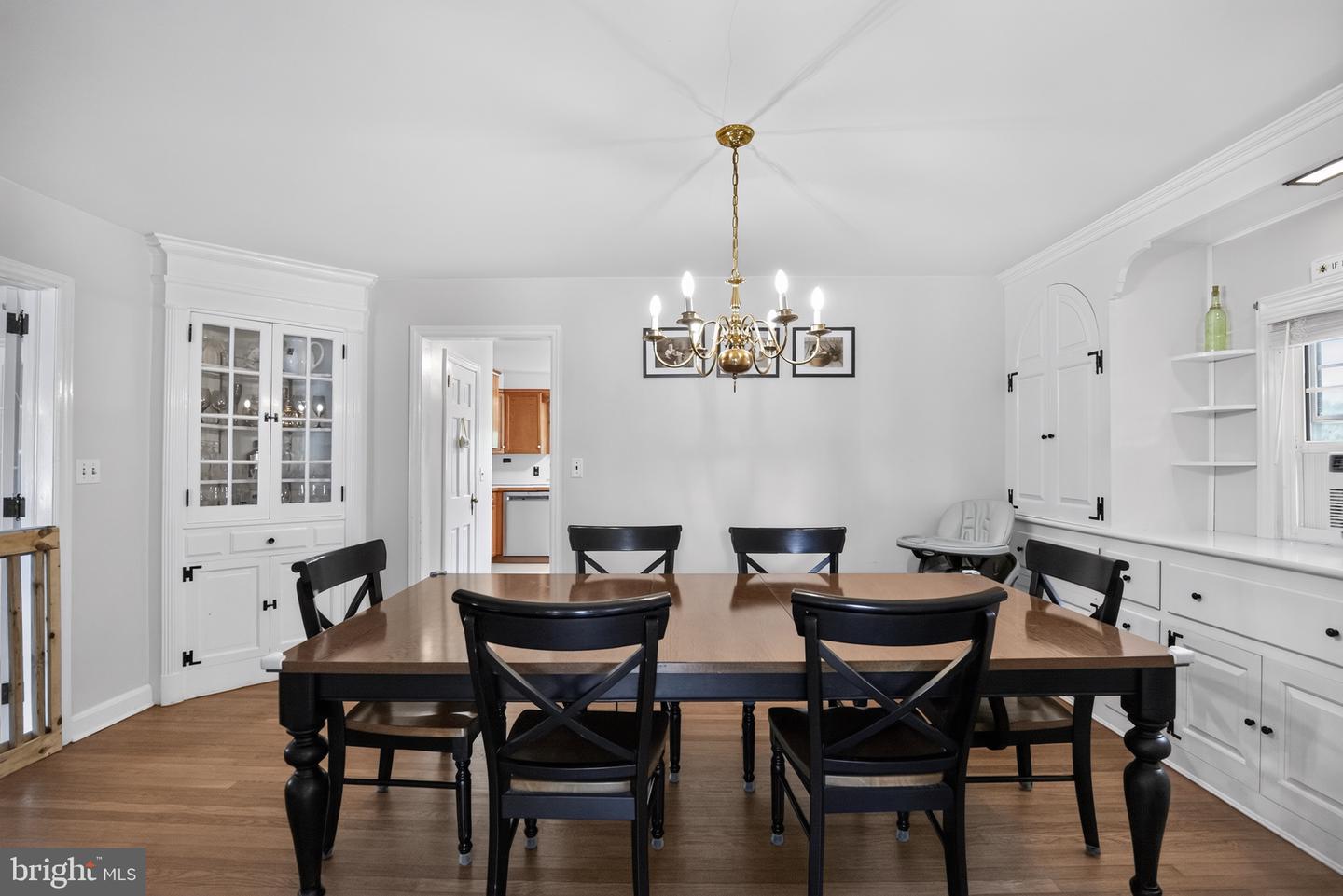 408 Pennsylvania Ave Property Photo 6