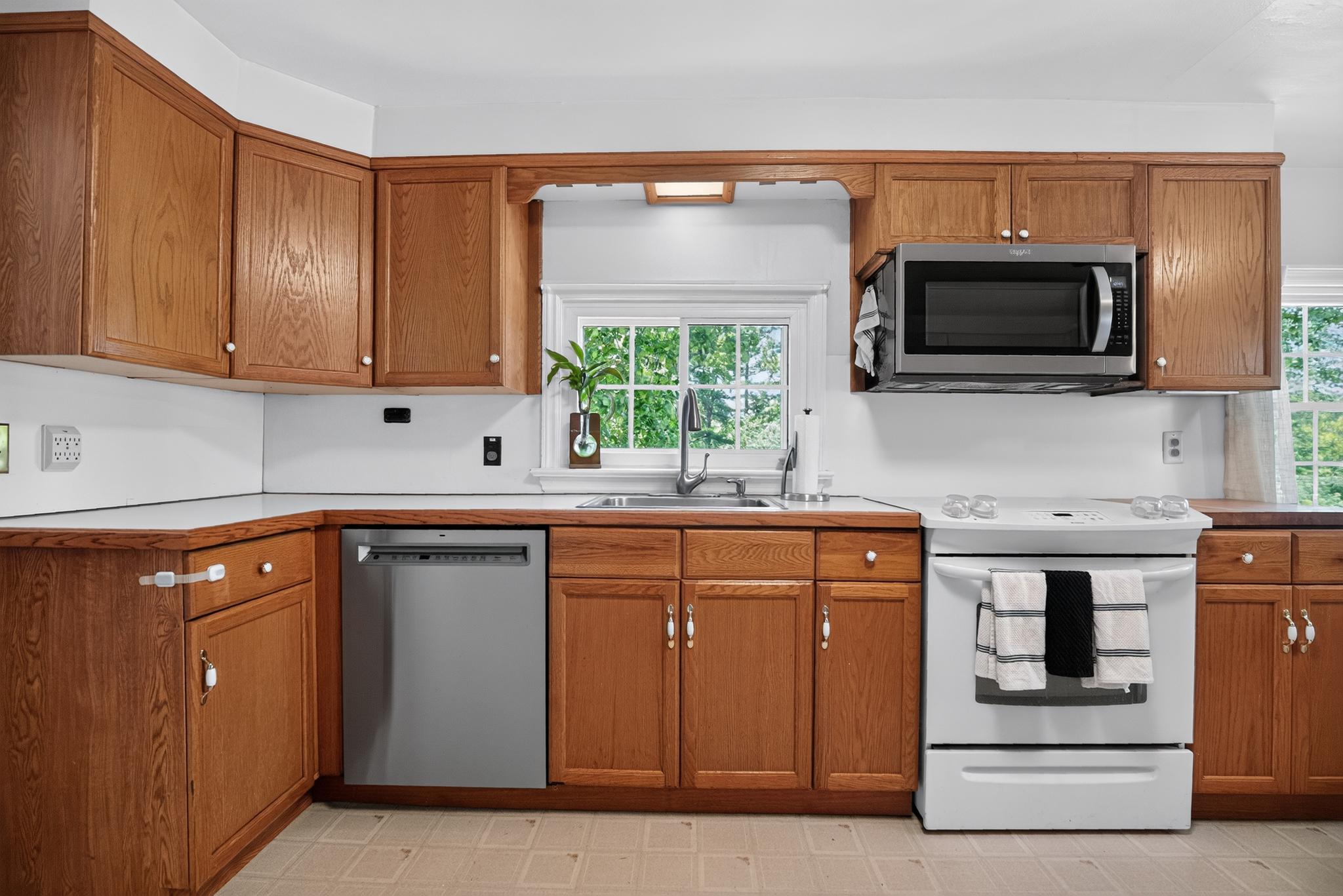 408 Pennsylvania Ave Property Photo 12