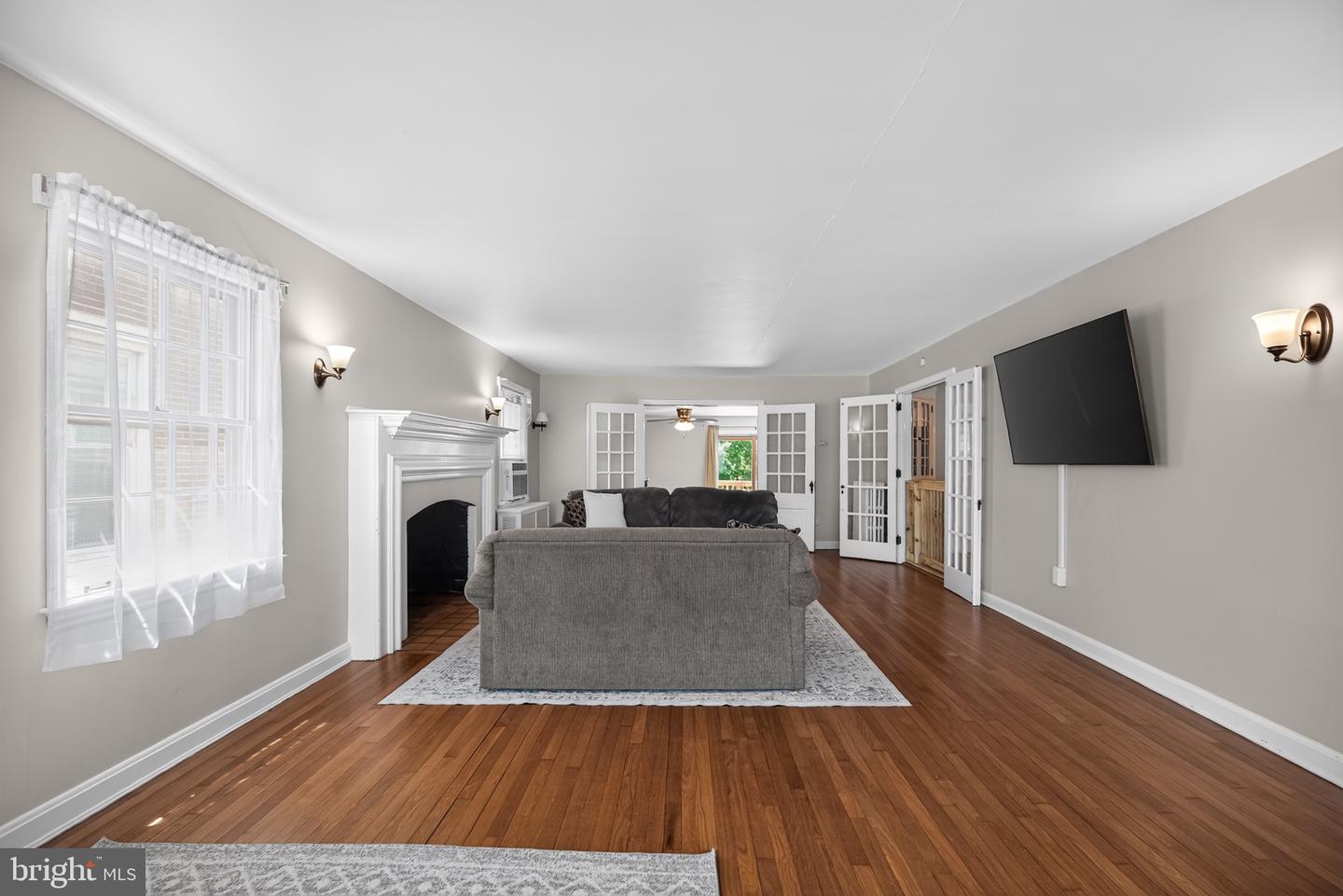 408 Pennsylvania Ave Property Photo 16