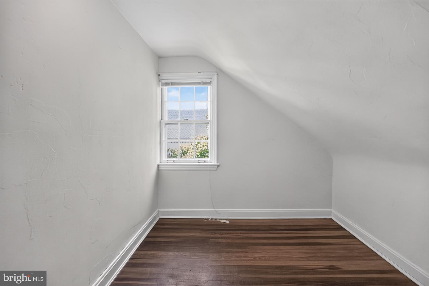 408 Pennsylvania Ave Property Photo 28