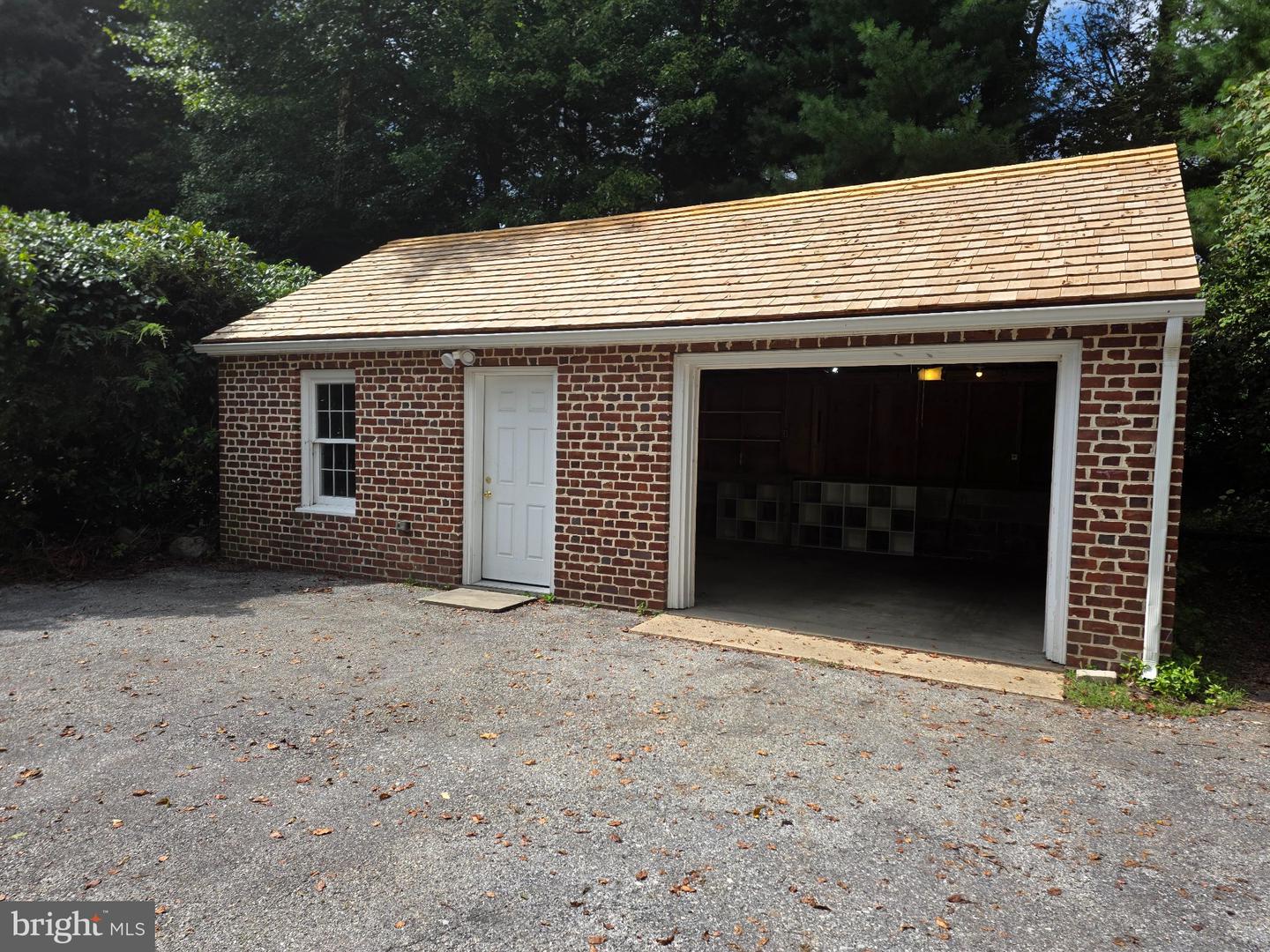 781 Fairview Rd Property Photo 40