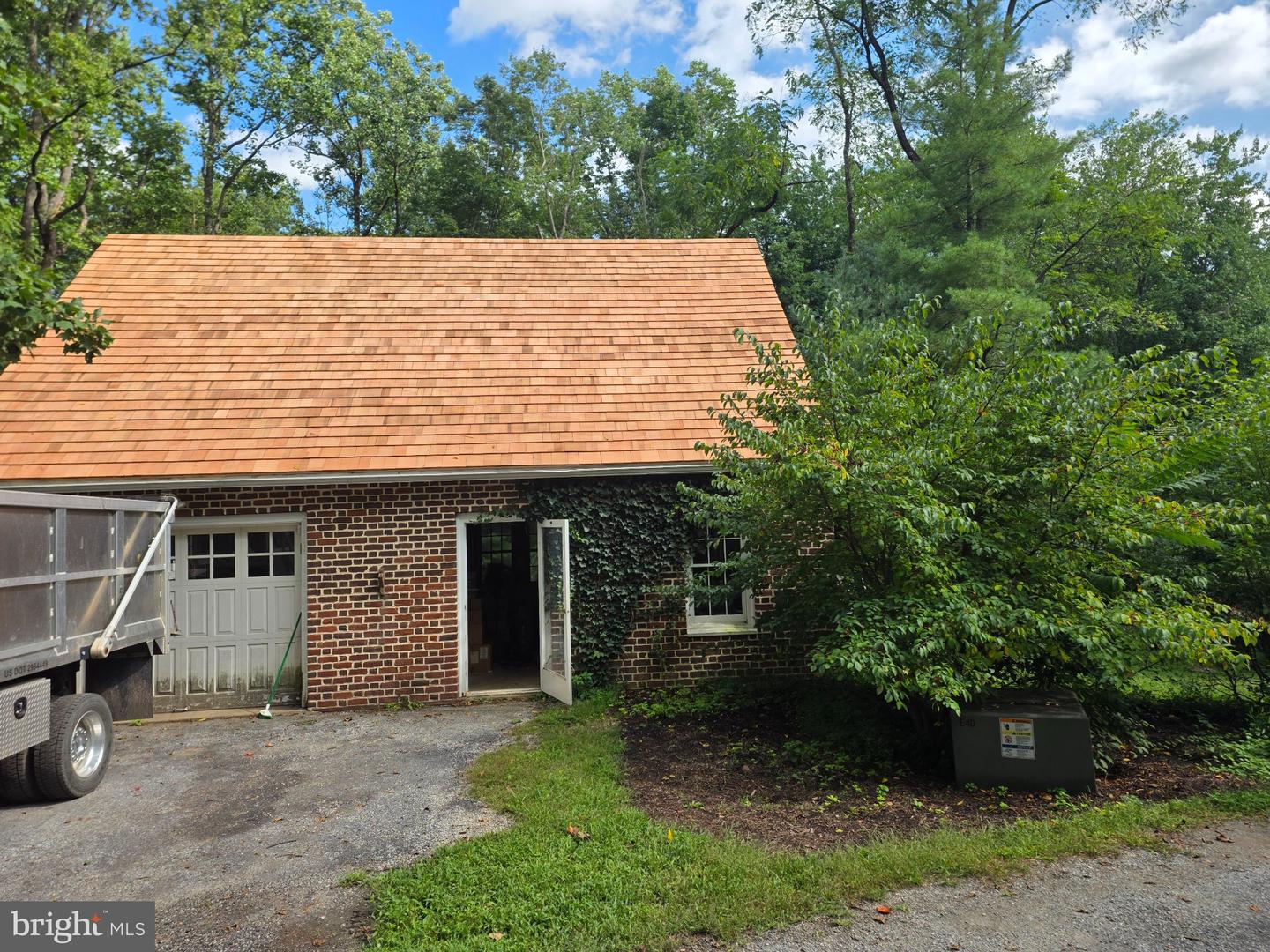 781 Fairview Rd Property Photo 48