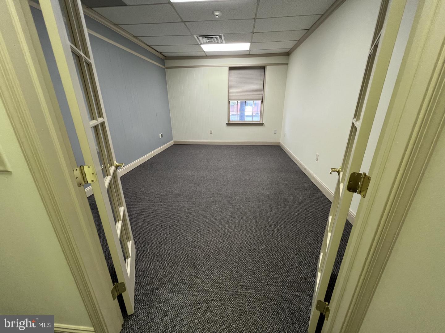 139 W Market St #first Floor Front Property Photo 5